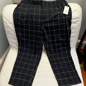 a new day Navy Windowpane Cropped Pants